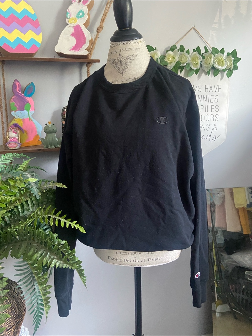 Champion XL Black Minimalist Crewneck Sweatshirt